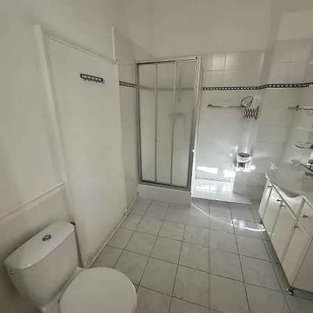 Chateau Le Haget 3*